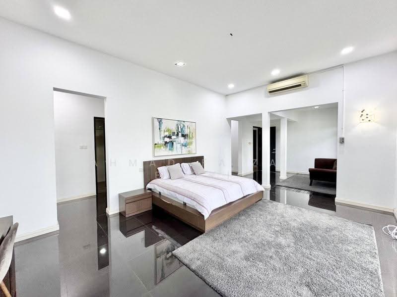 Rumah Banglo untuk Dijual di Perdana Lakeview East (Cyberjaya) - Ahmad Faizal Basri - PropertyGuru.com.my