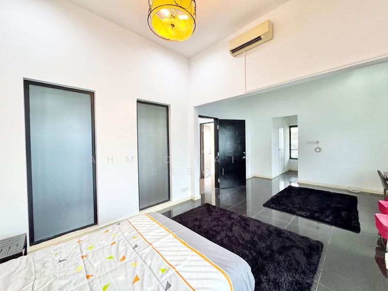 Rumah Banglo untuk Dijual di Perdana Lakeview East (Cyberjaya) - Ahmad Faizal Basri - PropertyGuru.com.my