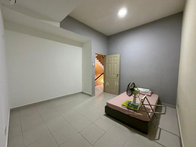 Terraced House for Sale in Taman Seri Bukit Segambut (Batu) - BC TAN - Bedroom - PropertyGuru.com.my