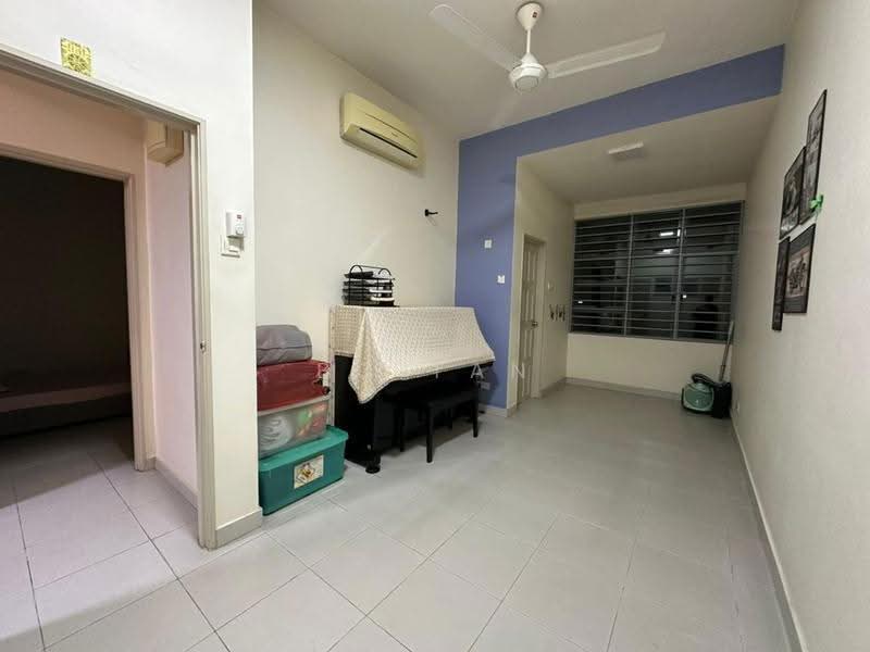 Terraced House for Sale in Taman Seri Bukit Segambut (Batu) - BC TAN - Living Room - PropertyGuru.com.my
