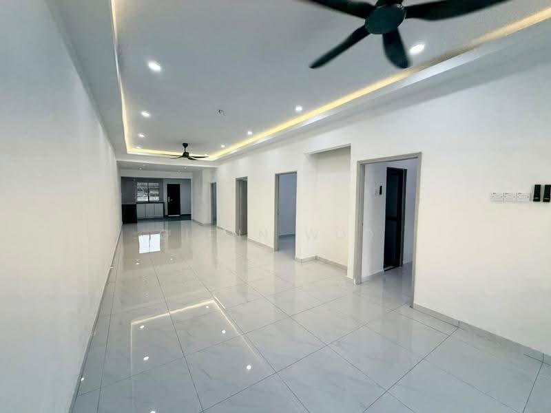 1-storey Terraced House for Sale in Taman Pelangi (Johor Bahru) - Glenn Woo - Living Room - PropertyGuru.com.my