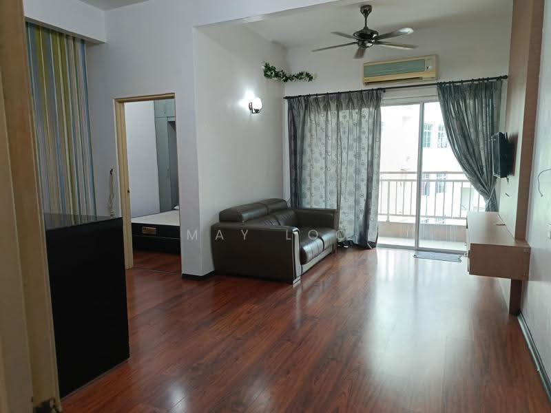 Pangsapuri untuk Disewa di Kings Height - May Loo - Living Room - PropertyGuru.com.my