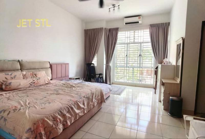 Rumah Teres 2-Tingkat untuk Dijual di Setia Indah 9 (Setia Alam) - Alwin Lee - Bedroom - PropertyGuru.com.my