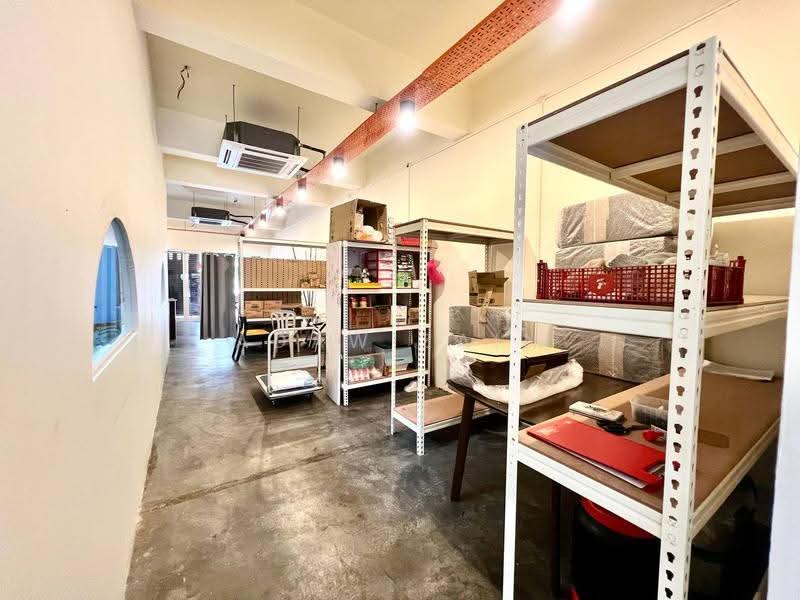 Kedai / Pejabat untuk Disewa di Seksyen 13 (Shah Alam) - Adaw Zain - Interior - PropertyGuru.com.my