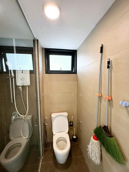 Kondominium untuk Disewa di Bora Residences - Lynn Tan - Bathroom - PropertyGuru.com.my