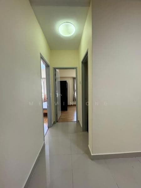 Kondominium untuk Dijual di Cova Suites - Melvin Ong - Corridor - PropertyGuru.com.my