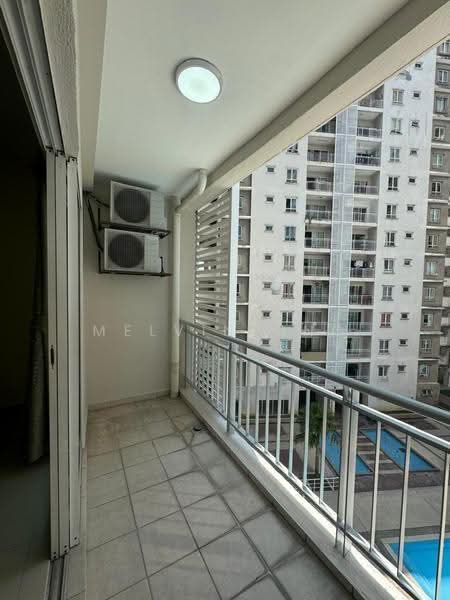 Kondominium untuk Dijual di Cova Suites - Melvin Ong - Balcony - PropertyGuru.com.my