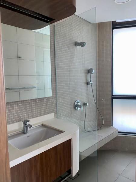 Kediaman Servis untuk Dijual di Aragreens - Bryan Chan - Bathroom - PropertyGuru.com.my