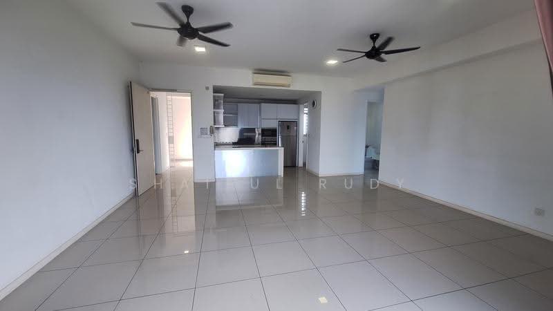 Service Residence for Sale at Eco Sky - Shaiful Rudy - Kitchen - PropertyGuru.com.my