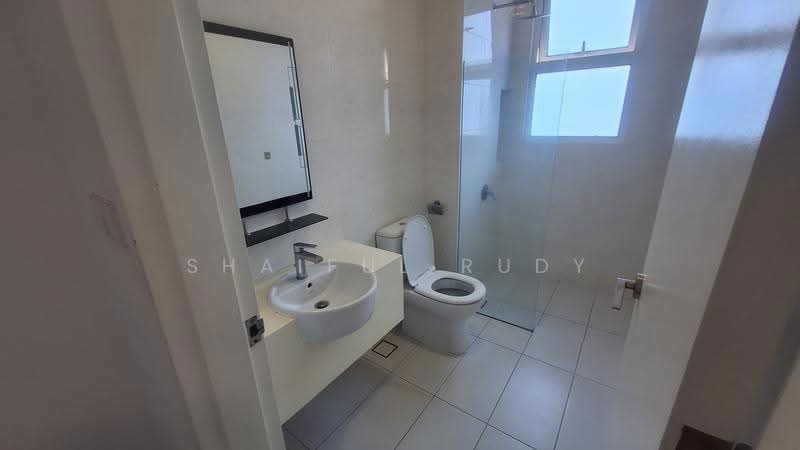 Service Residence for Sale at Eco Sky - Shaiful Rudy - Bathroom - PropertyGuru.com.my