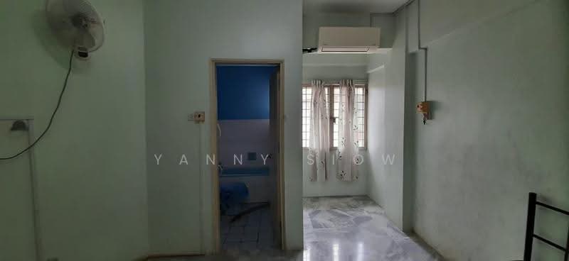 Kondominium untuk Disewa di Teratai Mewah Condominium - Yanny Siow - Bathroom - PropertyGuru.com.my