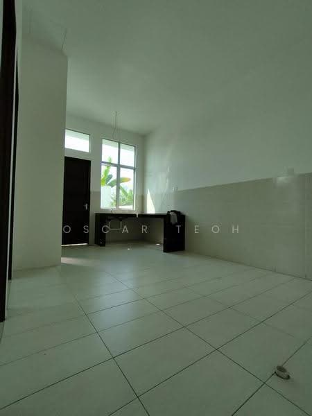 Semi-Detached House for Sale in Ipoh (Perak) - Oscar Teoh - Kitchen - PropertyGuru.com.my