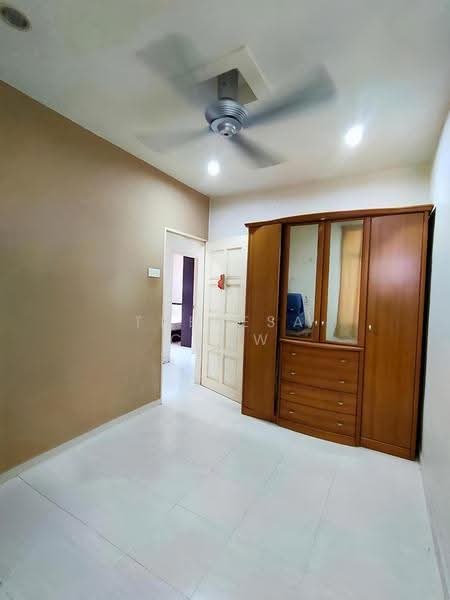 Pangsapuri untuk Dijual di Taman Bagan Lalang Apartment - Theresa Chew - Interior - PropertyGuru.com.my