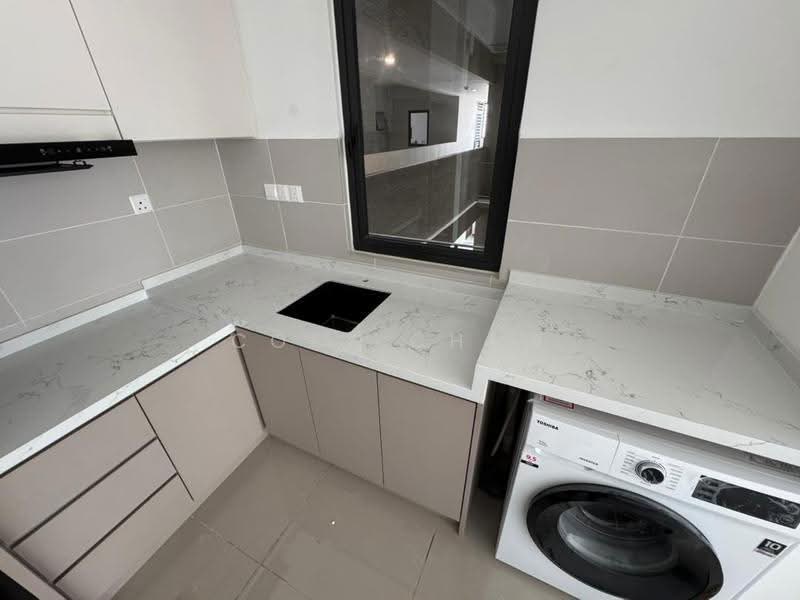 Kediaman Servis untuk Disewa di M Oscar - Coey Chew - Kitchen - PropertyGuru.com.my