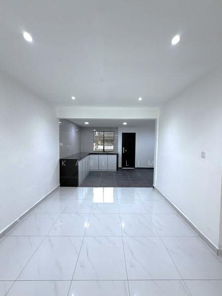 Rumah Teres 1-Tingkat untuk Dijual di Taman Pelangi (Johor Bahru) - Karl Lim - Kitchen - PropertyGuru.com.my