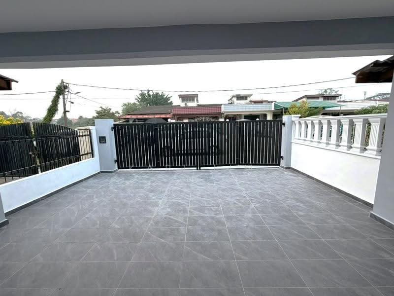 Rumah Teres 1-Tingkat untuk Dijual di Taman Pelangi (Johor Bahru) - Karl Lim - Exterior - PropertyGuru.com.my