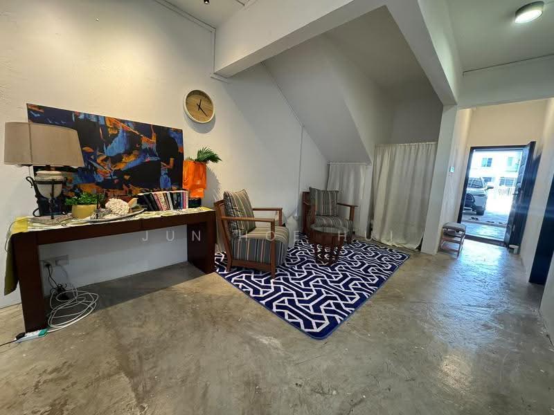 2-storey Terraced House for Sale in Kota Kinabalu (Sabah) - Jun Hoe Hui - Living Room - PropertyGuru.com.my