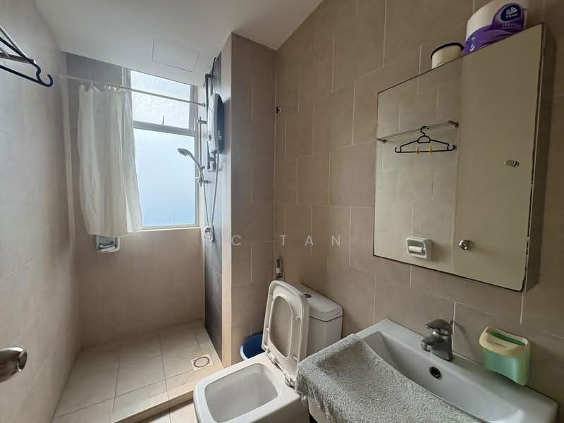 Kondominium untuk Dijual di Menjalara 18 - BC TAN - Bathroom - PropertyGuru.com.my