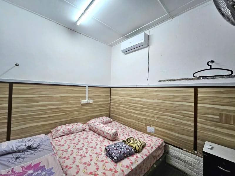 Rumah Teres 1-Tingkat untuk Dijual di Jelutong (Penang) - Jin Chuah - Bedroom - PropertyGuru.com.my