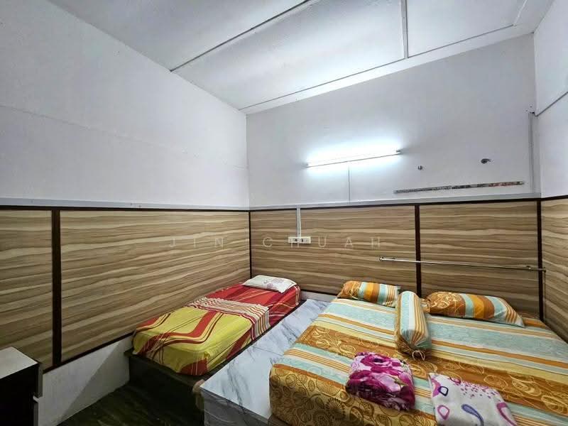 Rumah Teres 1-Tingkat untuk Dijual di Jelutong (Penang) - Jin Chuah - Bedroom - PropertyGuru.com.my