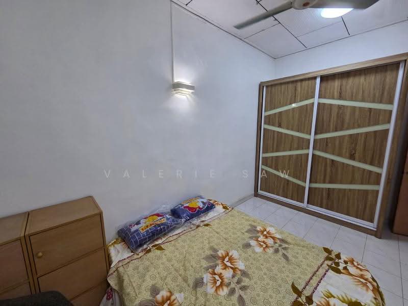 Rumah Teres 2-Tingkat untuk Disewa di Taman Tasek (Johor Bahru) - Valerie Saw - Bedroom - PropertyGuru.com.my