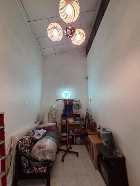 Rumah Teres 2-Tingkat untuk Disewa di Taman Tasek (Johor Bahru) - Valerie Saw - Interior - PropertyGuru.com.my