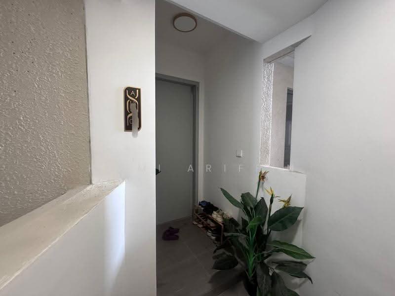 Kediaman Servis untuk Disewa di Helix2 @ PJ South - Hilmi Ariffin - Entrance - PropertyGuru.com.my