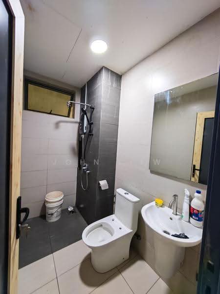 Kediaman Servis untuk Disewa di Cybersquare - John Liew - Bathroom - PropertyGuru.com.my