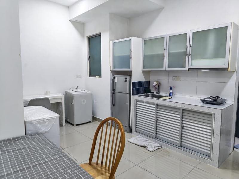 Kediaman Servis untuk Disewa di Cybersquare - John Liew - Kitchen - PropertyGuru.com.my