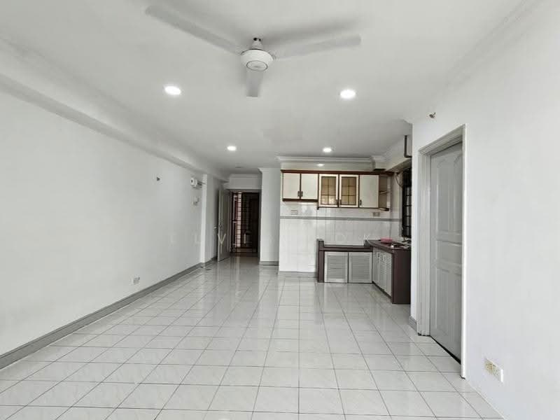 Apartment for Sale at Sri Mutiara - Elvis Kok - Living Room - PropertyGuru.com.my
