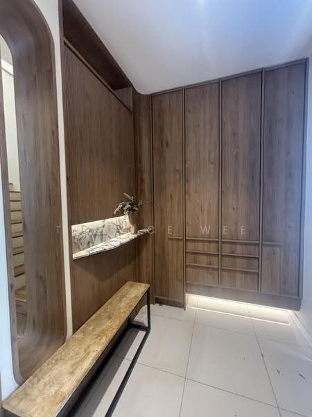 Rumah Teres 2-Tingkat untuk Dijual di Kepong (Selangor) - Terence Wee - Entrance - PropertyGuru.com.my