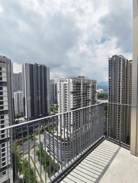 Kediaman Servis untuk Disewa di Altris Residences @ The Quartz WM - Wooi Foong Yap - Balcony - PropertyGuru.com.my