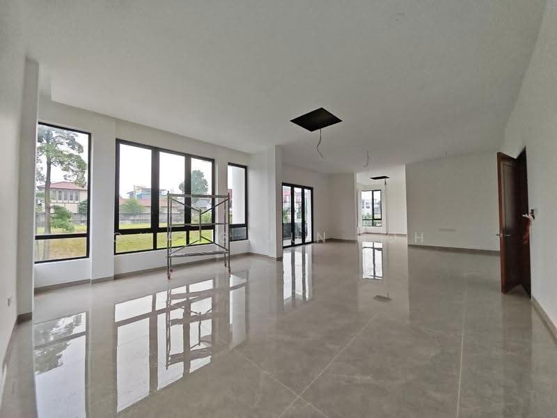 Bungalow House for Sale in Taman Ponderosa (Johor Bahru) - Guang Jun Loh - Living Room - PropertyGuru.com.my