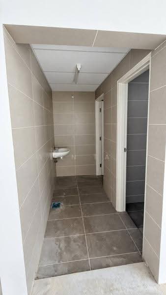 Factory for Rent in Kulai (Johor) - Alen Tan - Bathroom - PropertyGuru.com.my