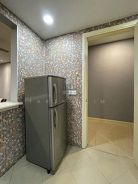Condominium for Sale at Surian Condominium - Tarsha Lim - Kitchen - PropertyGuru.com.my