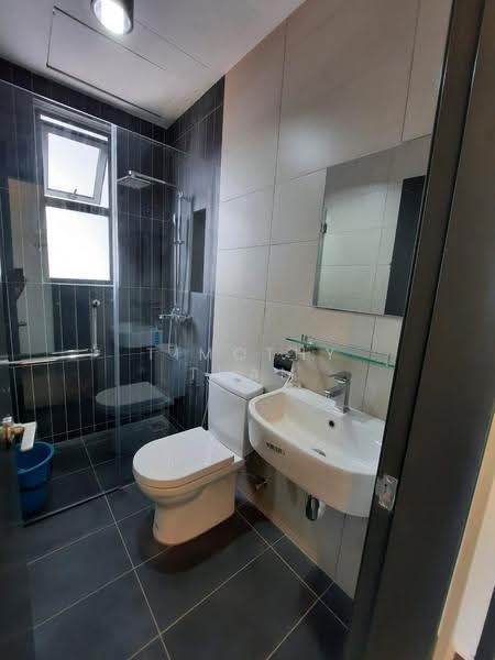 Kondominium untuk Disewa di Aura Residence - Timothy Tham - Bathroom - PropertyGuru.com.my