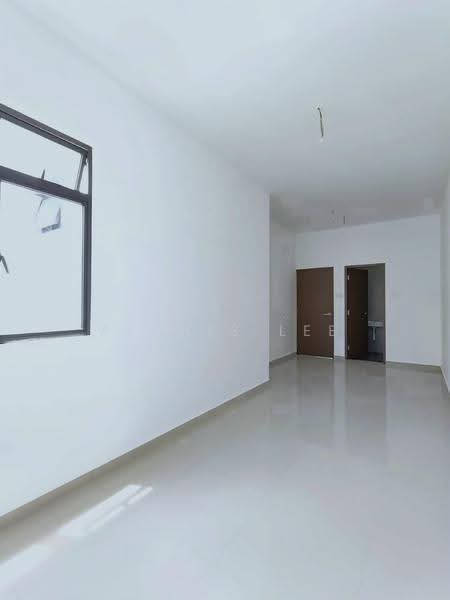 2-storey Terraced House for Sale in Bandar Dato Onn (Tebrau) - Alanis Lee - Interior - PropertyGuru.com.my