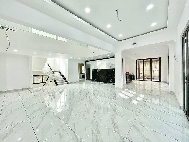 Rumah Banglo untuk Dijual di Setiawangsa (Kuala Lumpur) - Cik Maya Abdul - Living Room - PropertyGuru.com.my