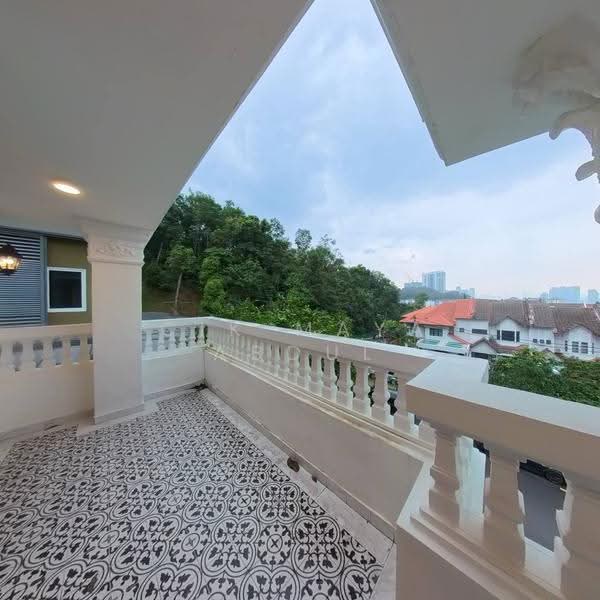 Rumah Banglo untuk Dijual di Setiawangsa (Kuala Lumpur) - Cik Maya Abdul - Balcony - PropertyGuru.com.my