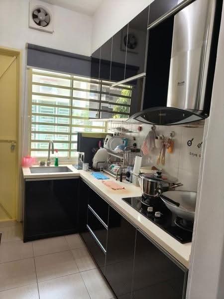 2-storey Terraced House for Sale in Bandar Tasek Mutiara (Simpang Ampat) - Jackson Seah - Kitchen - PropertyGuru.com.my