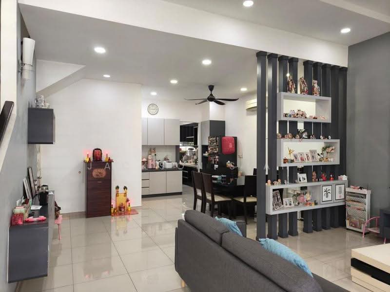 2-storey Terraced House for Sale in Bandar Tasek Mutiara (Simpang Ampat) - Jackson Seah - Living Room - PropertyGuru.com.my