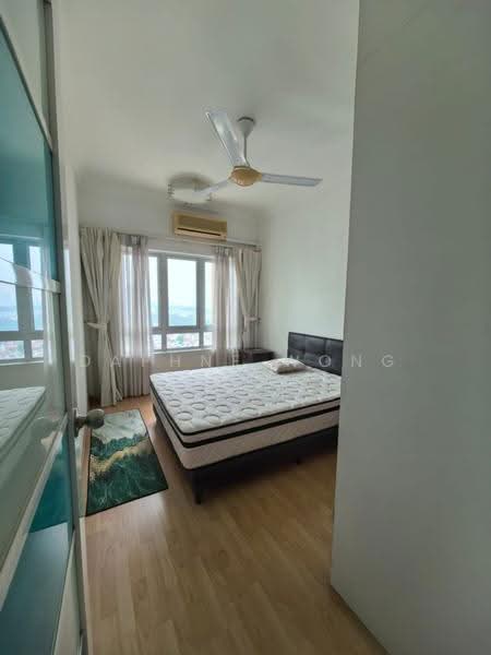 Kondominium untuk Dijual di Dynasty Garden Condominium - Daphne Wong - Bedroom - PropertyGuru.com.my