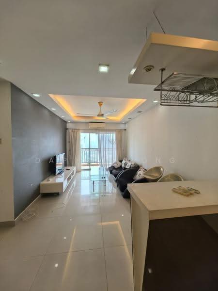Kondominium untuk Dijual di Dynasty Garden Condominium - Daphne Wong - Living Room - PropertyGuru.com.my