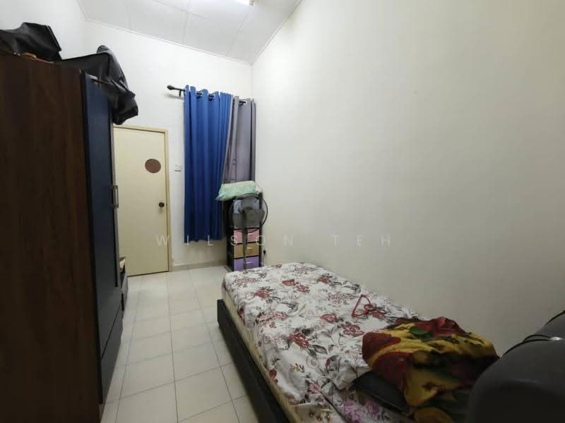 Rumah Teres 2-Tingkat untuk Dijual di Taman Pulai Jaya (Kulai) - Wilson Teh - Bedroom - PropertyGuru.com.my