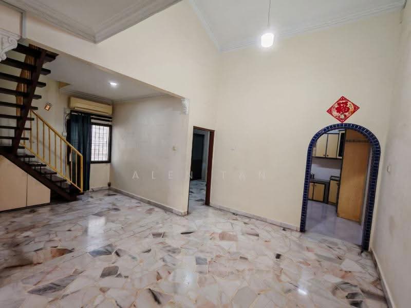 Rumah Teres 1-Tingkat untuk Dijual di Taman Skudai Baru (Skudai) - Alen Tan - Living Room - PropertyGuru.com.my