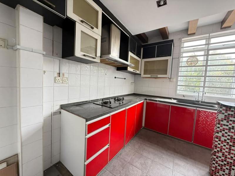 Rumah Bandar untuk Dijual di Johor Bahru (Johor) - Alanis Lee - Kitchen - PropertyGuru.com.my
