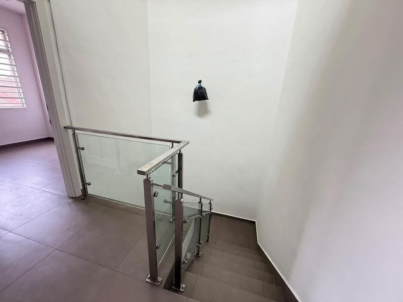 Rumah Bandar untuk Dijual di Johor Bahru (Johor) - Alanis Lee - Corridor - PropertyGuru.com.my