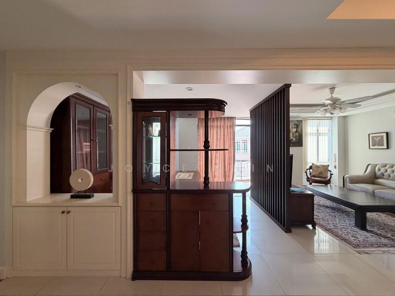 Kondominium untuk Dijual di Moonlight Bay - Joyce Chin - Living Room - PropertyGuru.com.my