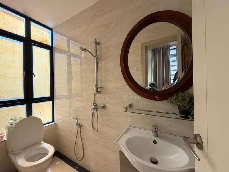 Kondominium untuk Dijual di Moonlight Bay - Joyce Chin - Bathroom - PropertyGuru.com.my