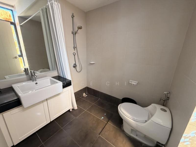 Kondominium untuk Dijual di Moonlight Bay - Joyce Chin - PropertyGuru.com.my